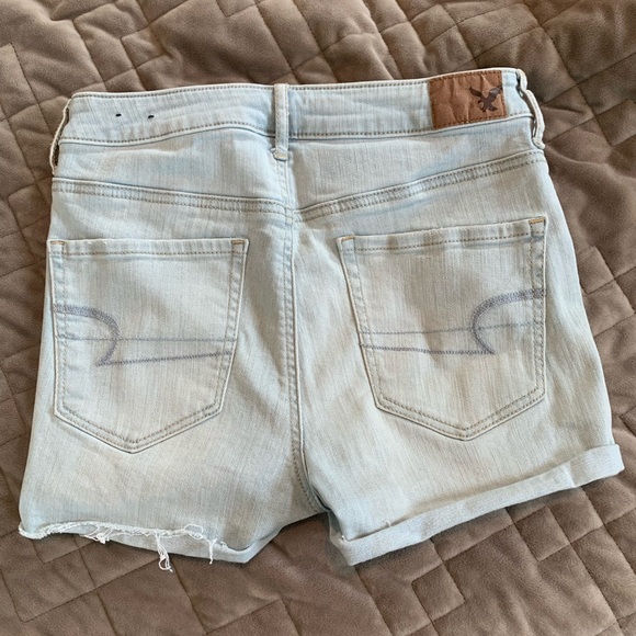 American Eagle high rise denim shorts - Picture 2 of 4